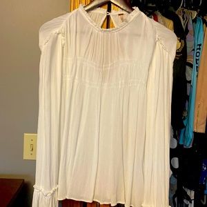 Free People Gypsy blouse! Excellent condition, only tried on once!